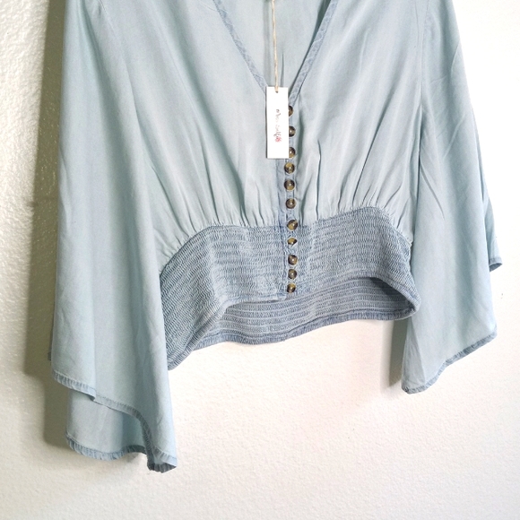 NWT Miss Selfie sz XL Denim light wash bell sleeve TOP. - Picture 5 of 9